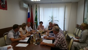 июньское заседание Совета депутатов, на котором подводились итоги работы ярмарки выходного дн