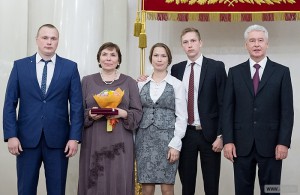 В Москве многодетные родители получили ордена и медали «Родительская слава»