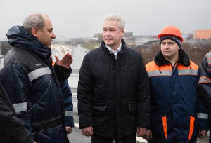 Сергей Собянин открыл движение по новой эстакаде на развязке МКАД и Можайского шоссе