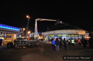 В ночь с 8 на 9 февраля властями Москвы был дан старт сносу незаконных построек