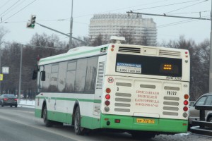 После введения выделенной полосы почти на 30% увеличится скорость движения общественного транспорта на улице Подольских курсантов 