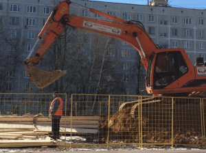 В районе Чертаново Центральное проводятся работы по замене подземных коммуникаций