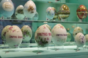 Выставка фарфоровых яиц «Пасхальный подарок» в Коломенском
