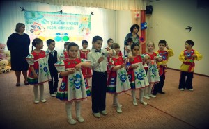 Около 200 юных жителей района Чертаново Центральное приняли участие в фестивале «От улыбки станет всем светлей»