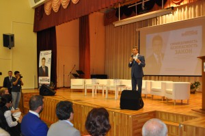 Анатолий Выборный на встрече с избирателями   