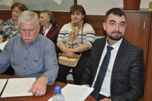 Директор «Жилищника» Павел Кашеков на заседании Совета депутатов