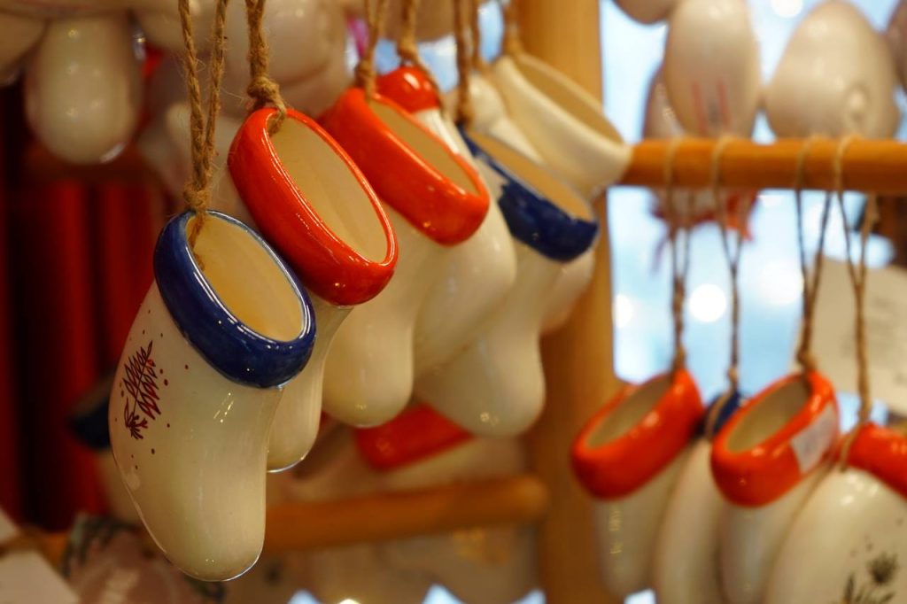 Представители ЦВР «На Сумском» подвели итоги конкурса-выставки «Новогодний сувенир-2025». Фото: Анна Быкова, «Вечерняя Москва»