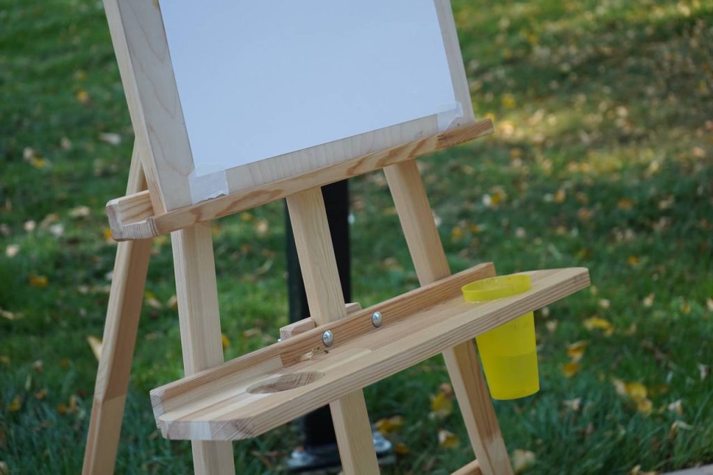 Пленэр проведут представители ТО «Художники Чертанова». Фото: Анна Быкова, «Вечерняя Москва»