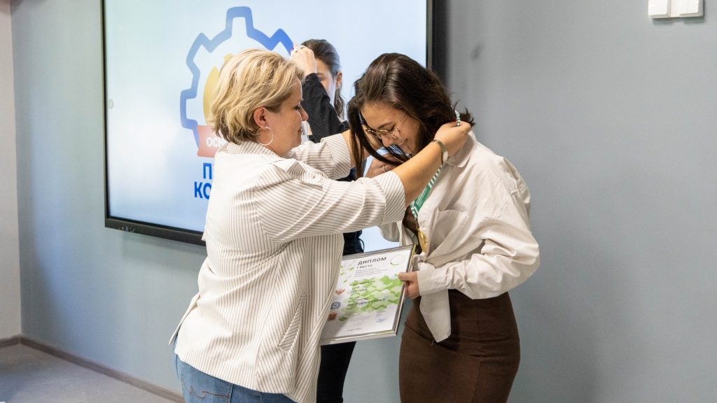 Студенты Пищевого колледжа №33 одержали победу на межрегиональном чемпионате «Профессионалы». Фото: официальная страница Пищевого колледжа №33 в социальных сетях