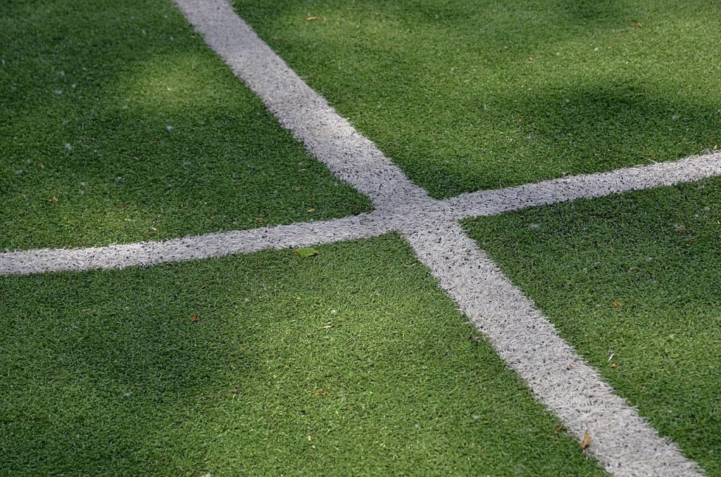 Футболисты из ФК «Чертаново» сыграют с представителями ФК «Алмаз-Антей» в рамках Молодежной футбольной лиги. Фото: Анна Быкова, «Вечерняя Москва»