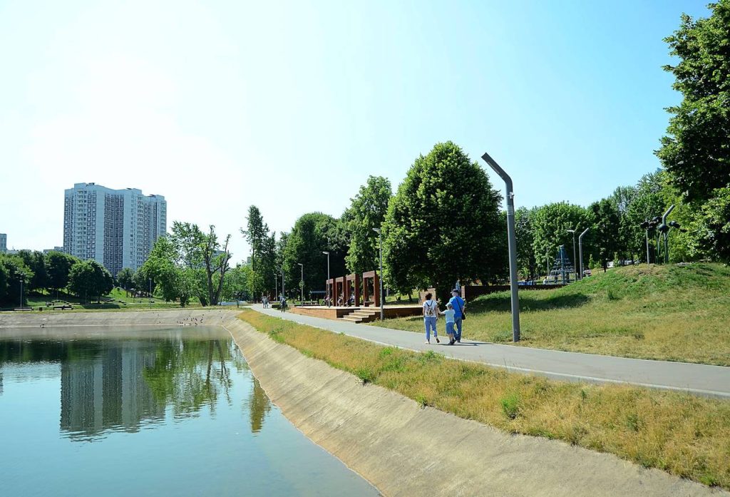 Бесплатное музыкальное выступление группы «Fитили» состоится в парке «Каскад Кировоградских прудов». Фото: Анна Быкова, «Вечерняя Москва»