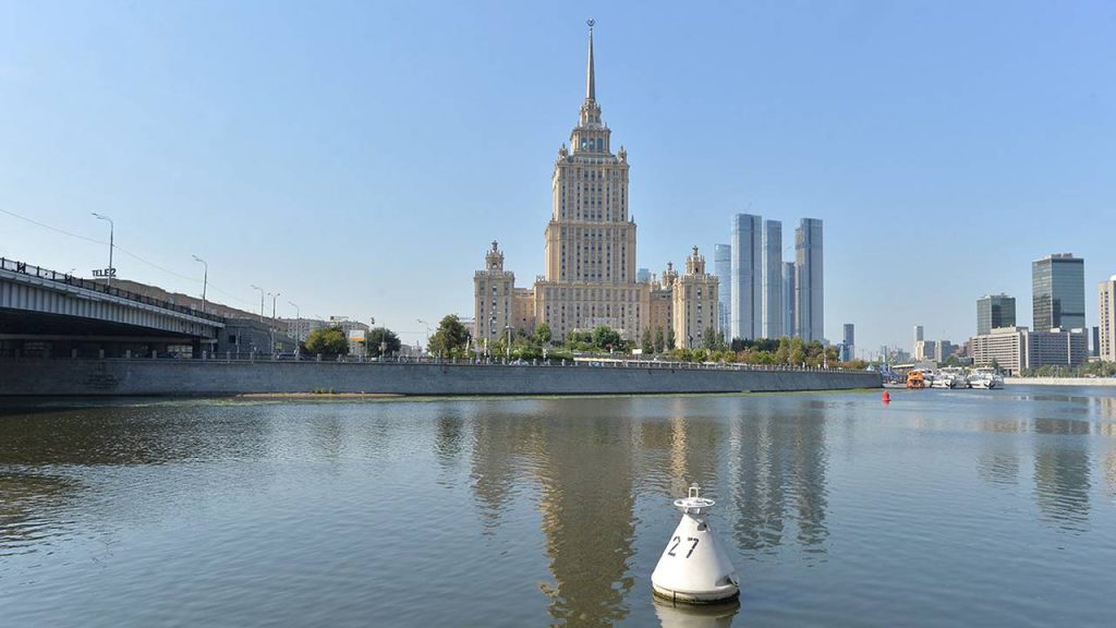 «Высотки Москвы»: юных горожан пригласили на лекцию в Чертанове Центральном. Фото: Александр Кочубей, «Вечерняя Москва»