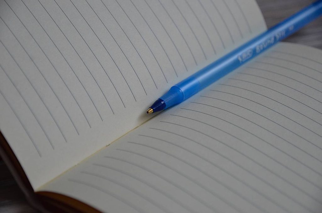 Ученица школы №1173 посетила встречу участников ПМЭФ-2025. Фото: Анна Быкова, «Вечерняя Москва»