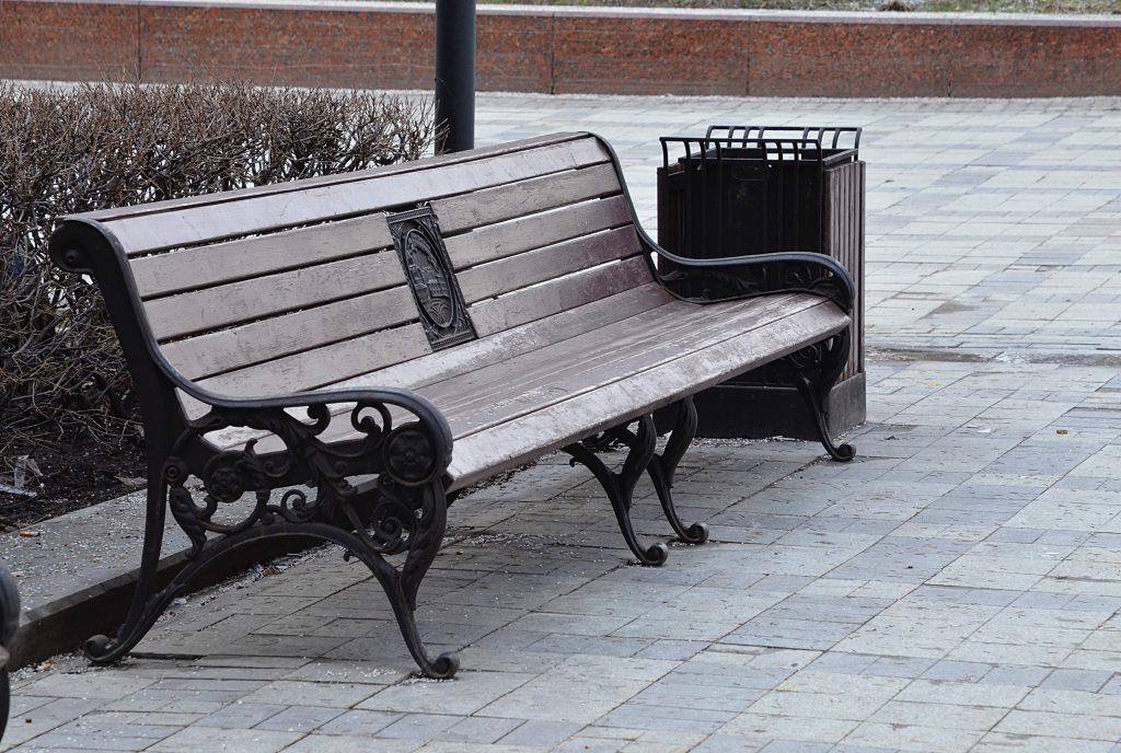 Представители управы рассказали о восстановительных работах в районе. Фото: Анна Быкова, «Вечерняя Москва»