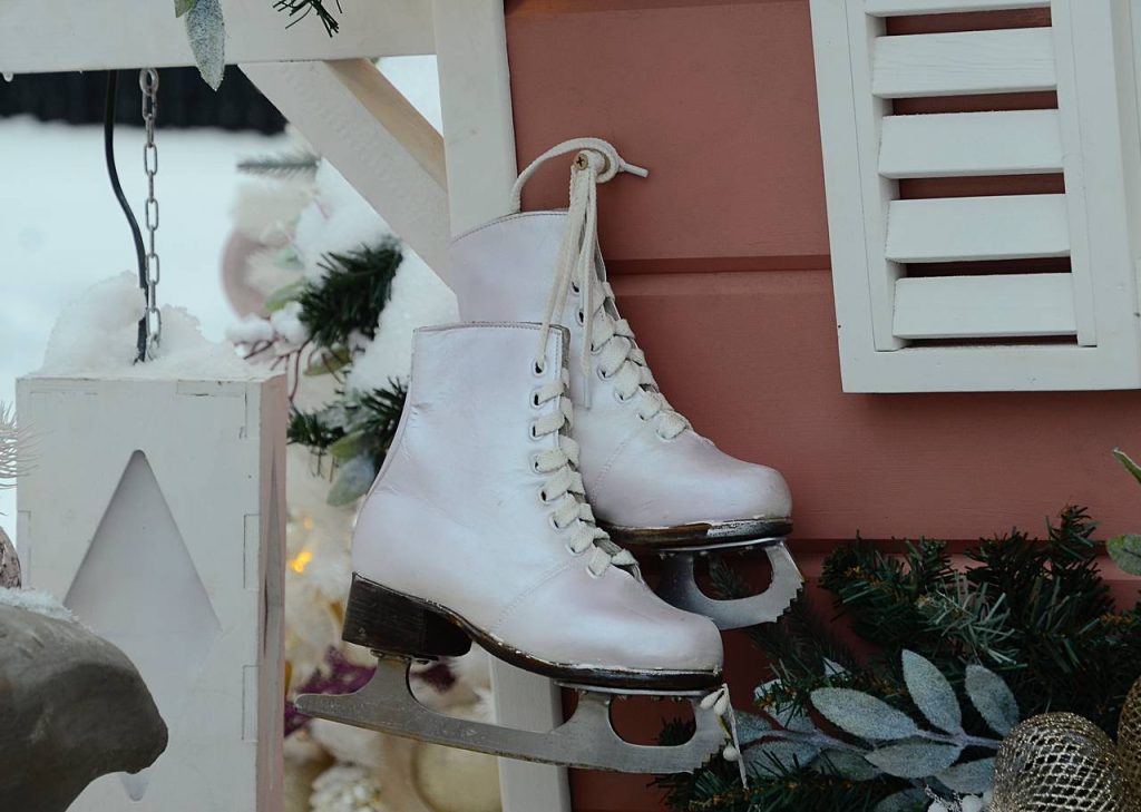 Тренировки по катанию на коньках смогут посетить горожане в Чертанове Центральном. Фото: Анна Быкова, «Вечерняя Москва»