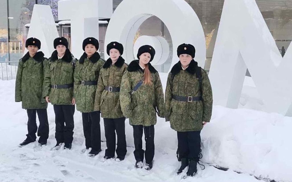 Кадеты школы №556 посетили занятие в павильоне «АТОМ» на ВДНХ. Фото: страница школы №556 в социальных сетях