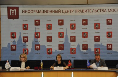 Александра Александрова на пресс-конференции