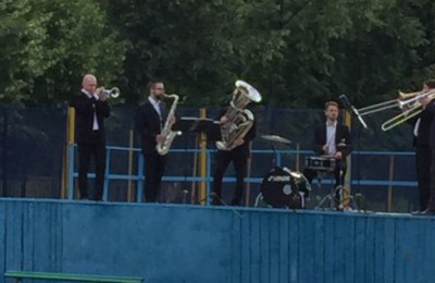 аппарат совета депутатов муниципального округа Чертаново Центральное продолжил организацию концертов духового оркестра в Парке 30-летия Победы