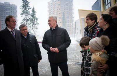 Мэр Москвы Сергей Собянин рассказал, что в 2015 году частные инвесторы вложили свои средства в строительство около трети школ и детских садов
