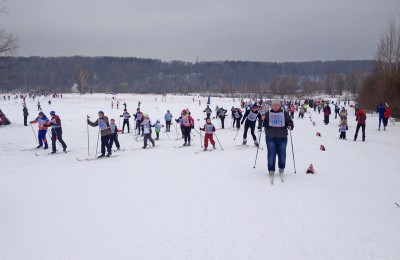 Спортсмены из района Чертаново Центральное приняли участие в одном из этапов «Московской лыжни-2016»
