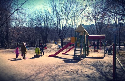 Одна из детских площадок района Чертаново Центральное