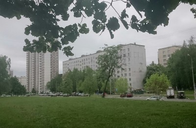 Чертаново Центральное - вид на Днепропетровскую улицу