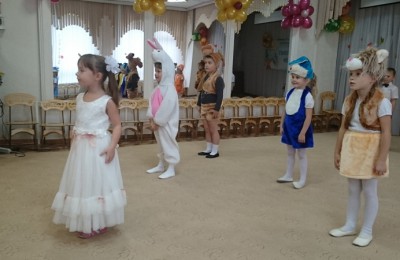 Фото с прошлогоднего фестиваля "Танцуй пока молодой"
