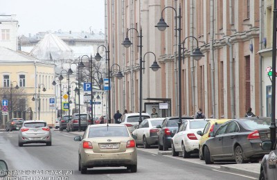 Одна из центральных улиц в Москве