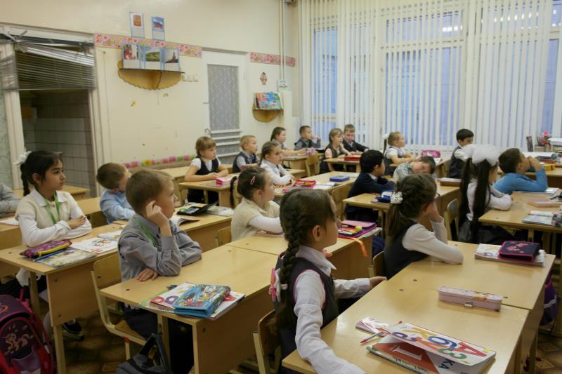 Неделя русского языка и литературы началась в школе №1173