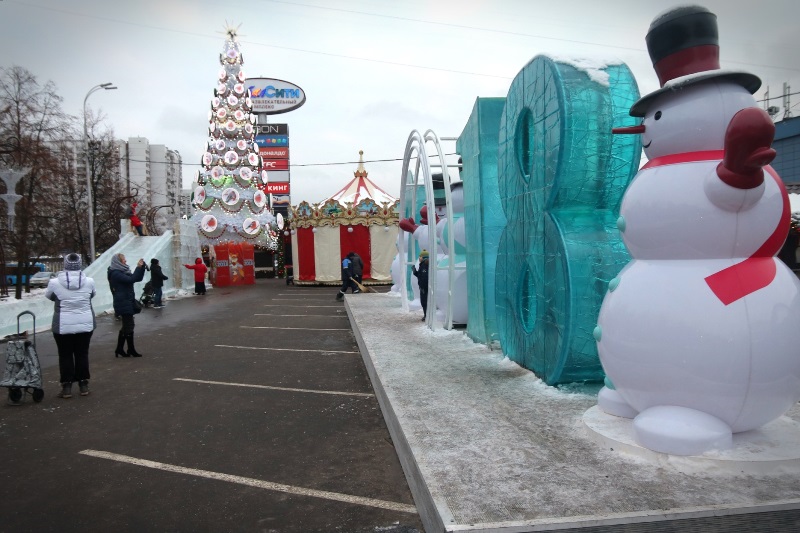 Фестиваль "Путешествие в Рождество" стартовал в Чертанове Северном