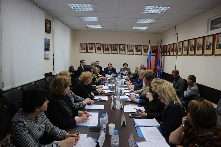 Депутаты приняли участие в работе заседания окружного совета партии «Единая Россия»