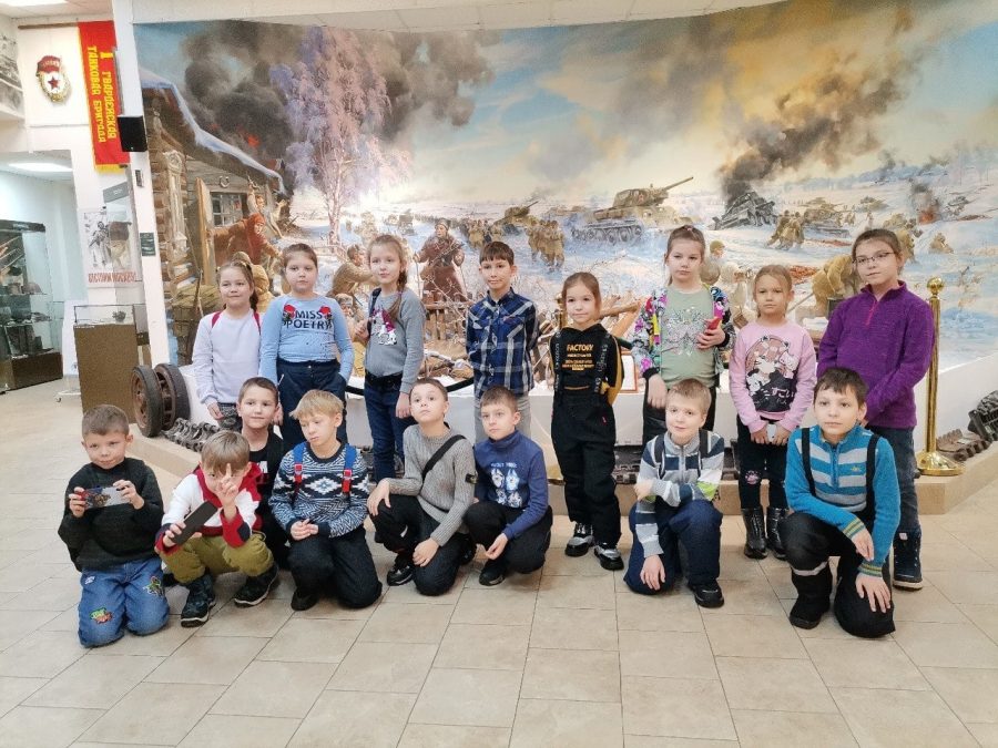 Ученики школы №1582 посетили музей танка Т-34