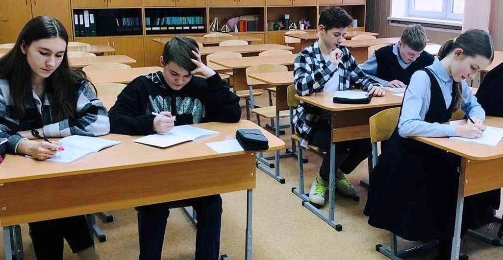 Ученики школы №556 приняли участие в соревновании «Курчатов». Фото: страница школы №556 в социальных сетях