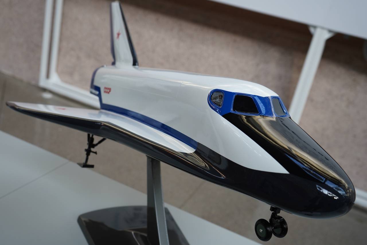 Чемпионат и Первенство Южного округа Москвы по «Воздушному бою» авиамоделей пройдет в Чертанове Центральном. Фото: Анна Быкова, «Вечерняя Москва»