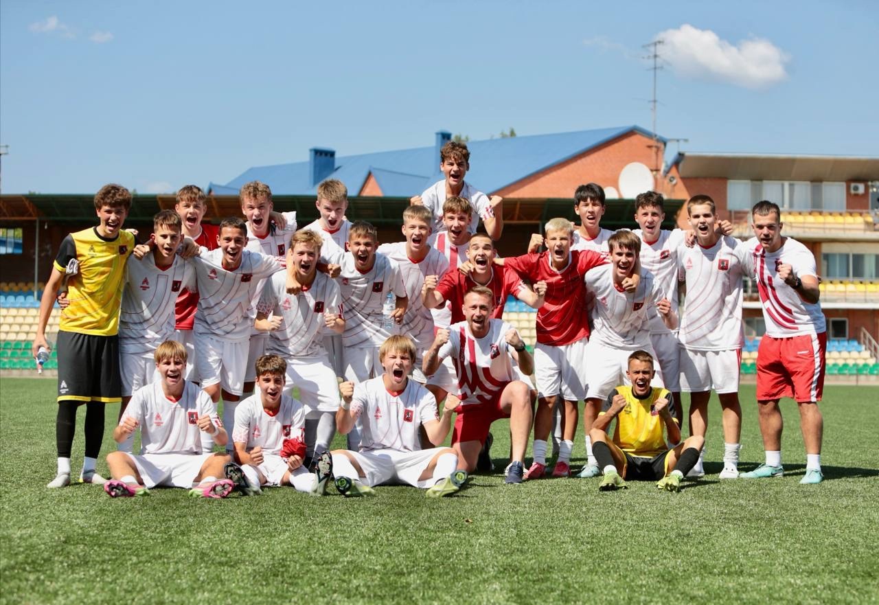 Спортсмены ФК «Чертаново» победили на Спартакиаде молодежи в составе сборной Москвы. Фото: официальная страница ФК «Чертаново» в социальных сетях