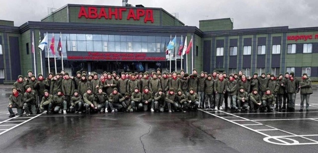 Десятиклассники школы №556 приняли участие в учебных сборах. Фото: официальная страница школы №556 в социальн6ых сетях