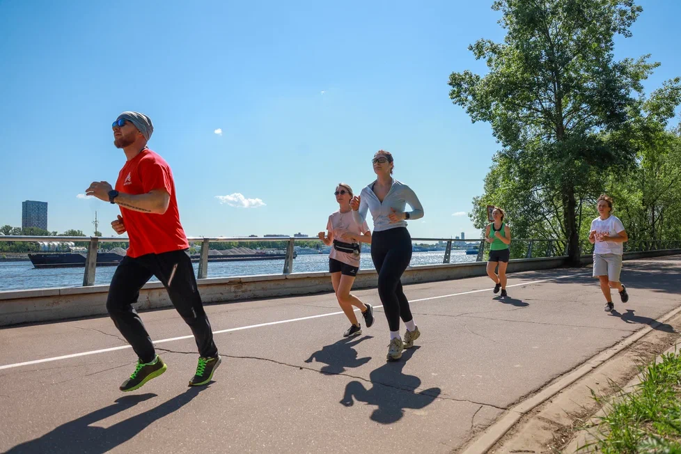 От летнего льда до осеннего бега: «Мой спортивный район» подвел итоги сезона. Фото: Департамент спорта города Москвы
