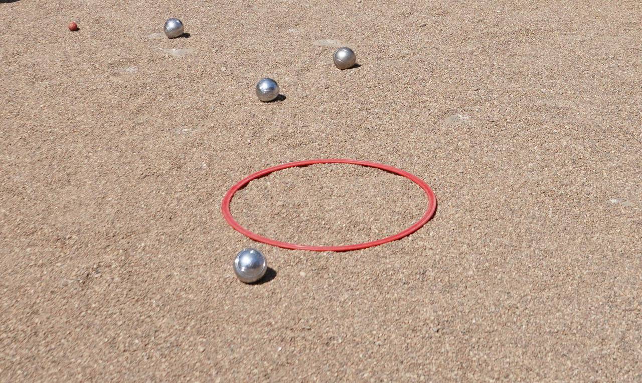 Турнир по петанку проведут в Чертанове Центральном. Фото: Анна Быкова, «Вечерняя Москва»