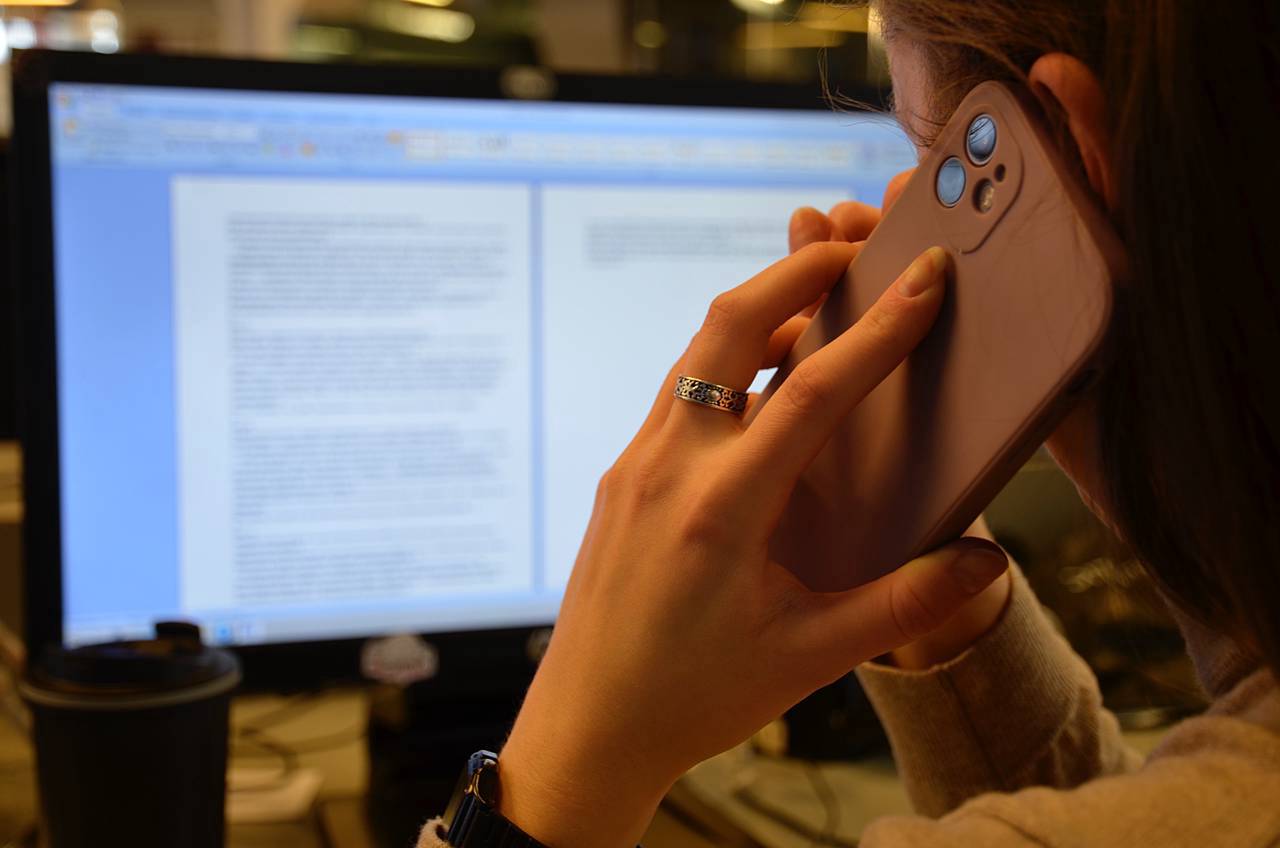 «Прямая телефонная линия» по вопросам защиты прав детей. Фото: Анна Быкова, «Вечерняя Москва»