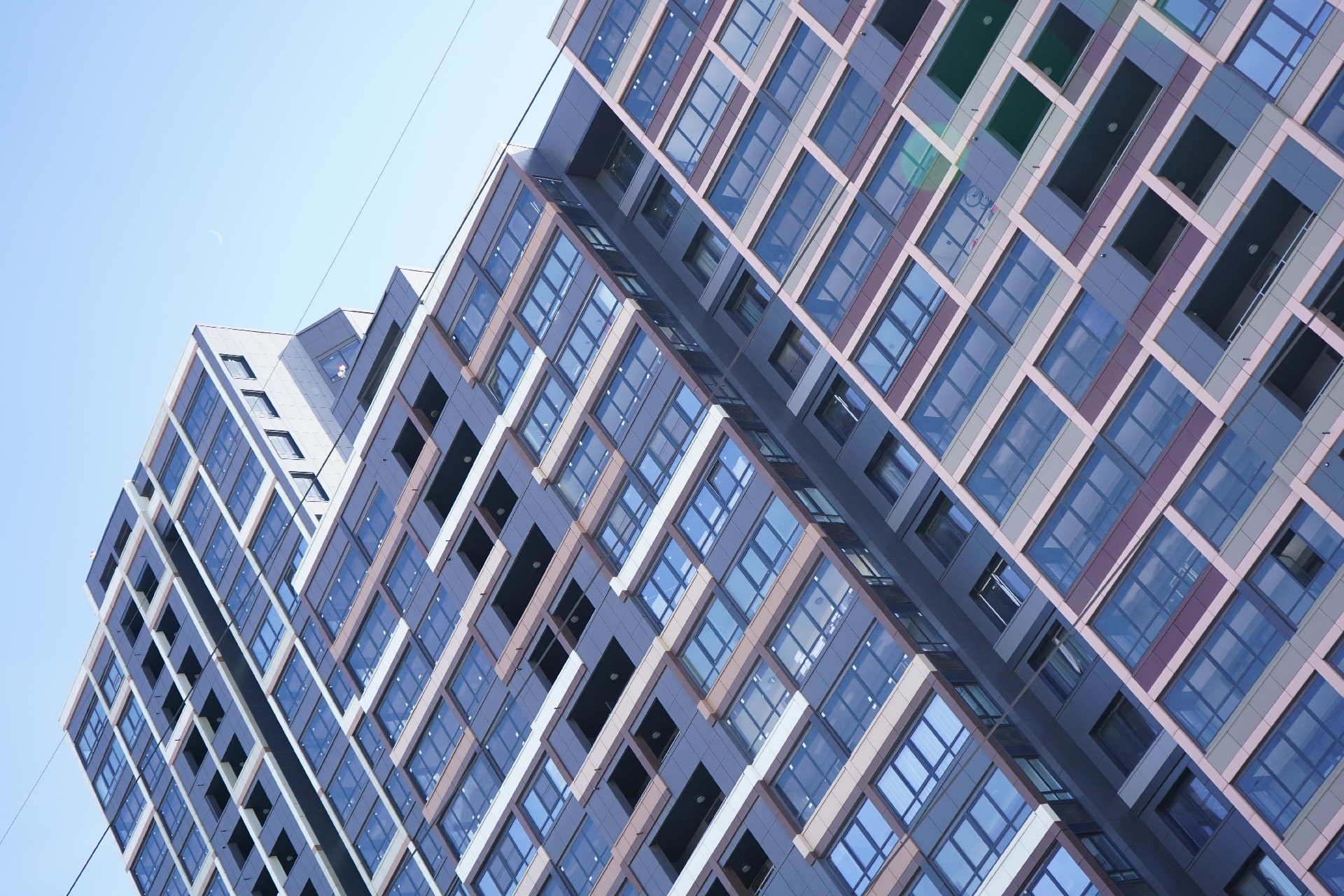 Плановый субботний обход жилой территории провели в Чертанове Центральном. Фото: Анна Быкова, «Вечерняя Москва»