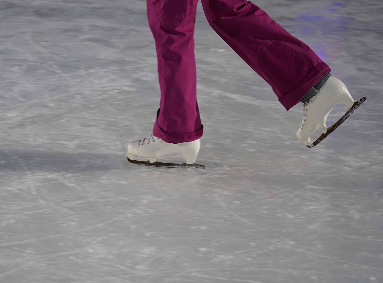 Тренировки по катанию на коньках проведут в Чертанове Центральном. Фото: Анна Быкова, «Вечерняя Москва»