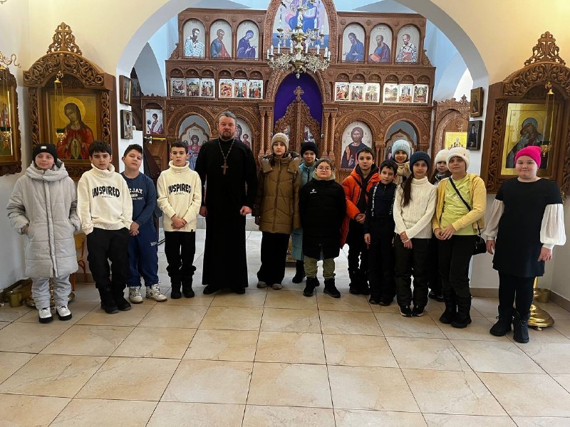 Четвероклассники школы №1582 посетили храм с экскурсией. Фото: страница школы №1582 в социальных сетях