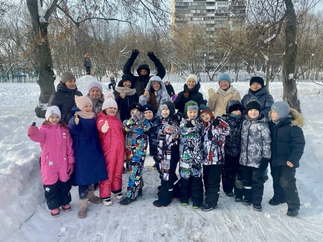 Участниками экологической акции стали ребята школы №1582. Фото: страница школы №1582 в социальных сетях